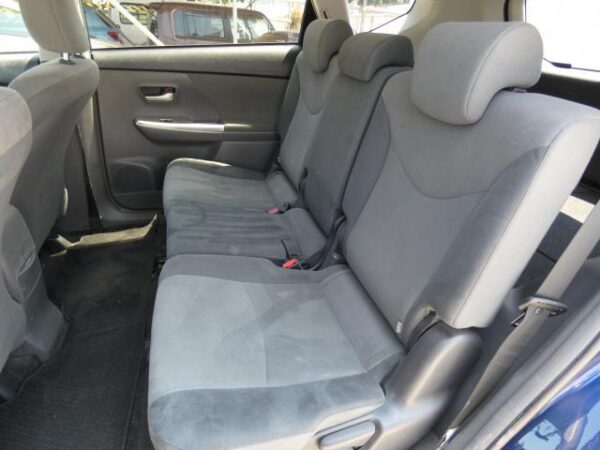 Ref:AUX-19088159 TOYOTA PRIUS ALPHA 2012 - Image 7