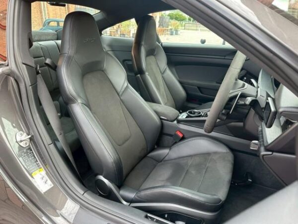 Ref:AUX-19088282 PORSCHE 911 2022 - Image 8