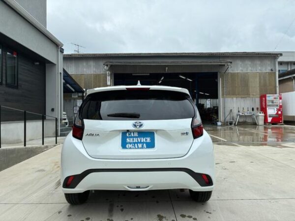 Ref:AUX-19094805 TOYOTA AQUA 2022 - Image 6
