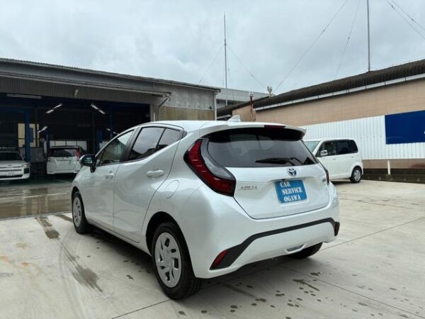 Ref:AUX-19094805 TOYOTA AQUA 2022 - Image 8