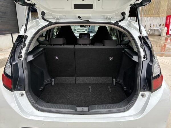 Ref:AUX-19094805 TOYOTA AQUA 2022 - Image 9