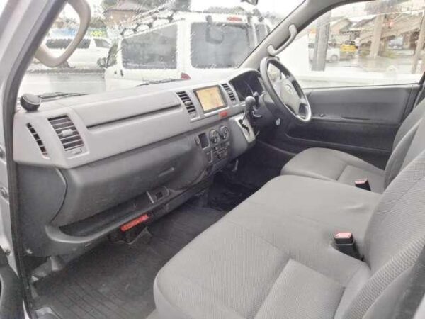 Ref:AUX-19095203 TOYOTA REGIUS ACE VAN 2011 - Image 17