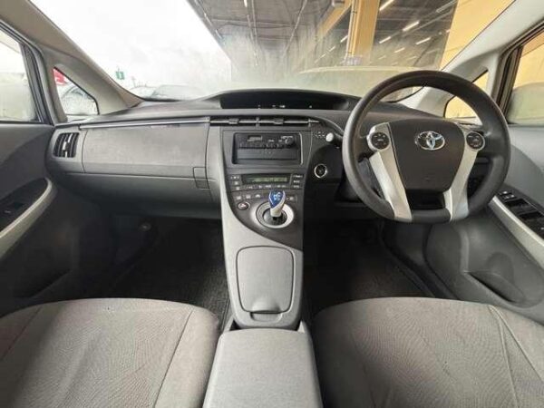 Ref:AUX-19096413 TOYOTA PRIUS 2010 - Image 5