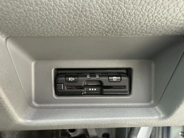 Ref:AUX-19098640 NISSAN NV350CARAVAN VAN 2020 - Image 7