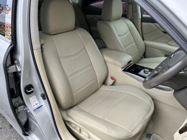 Ref:AUX-19111900 NISSAN FUGA 2010 - Image 18