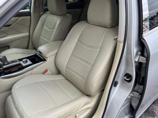 Ref:AUX-19111900 NISSAN FUGA 2010 - Image 20