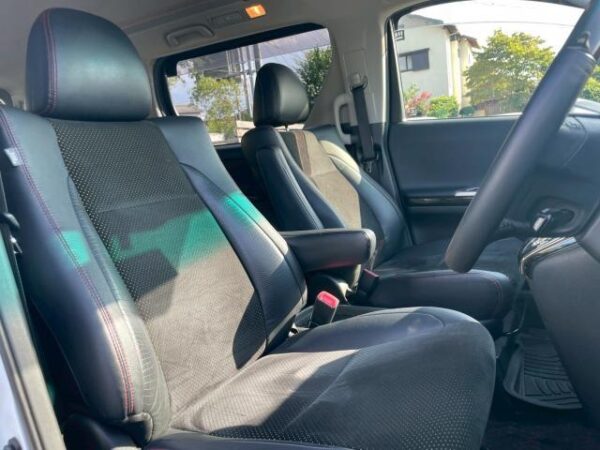 Ref:AUX-19115120 TOYOTA VELLFIRE 2014 - Image 12