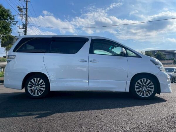 Ref:AUX-19115120 TOYOTA VELLFIRE 2014 - Image 4