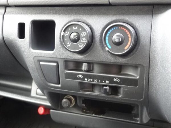 Ref:AUX-19125026 TOYOTA REGIUS ACE VAN 2012 - Image 16