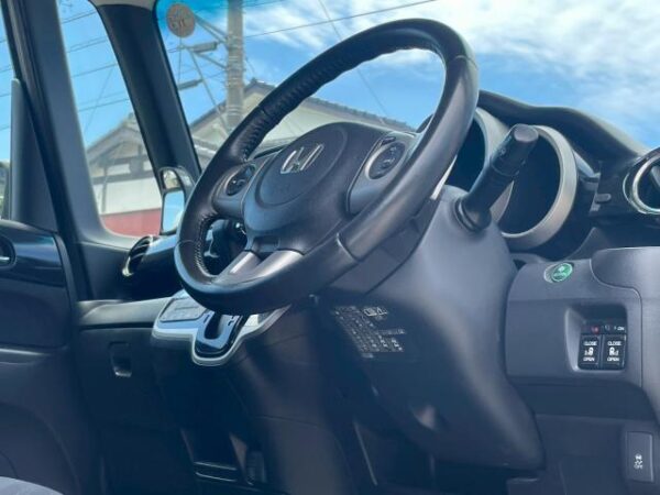 Ref:AUX-19125027 HONDA N-BOX CUSTOM 2012 - Image 13
