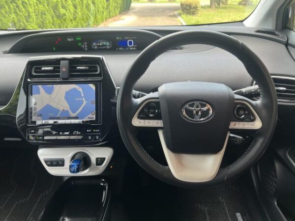 Ref:AUX-19128249 TOYOTA PRIUS PHV 2017 - Image 4
