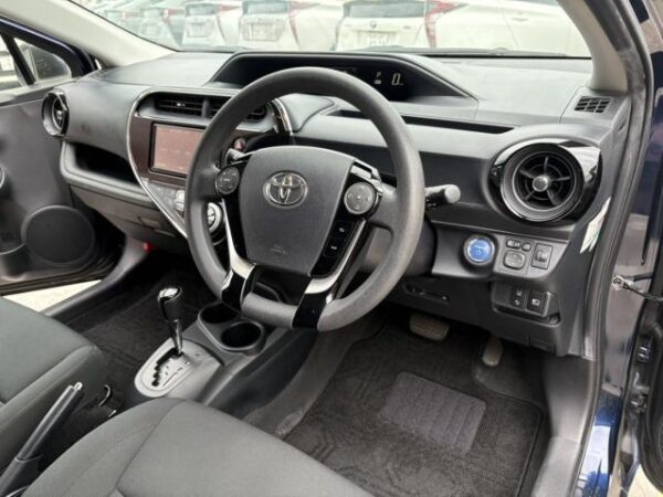 Ref:AUX-19128264 TOYOTA AQUA 2018 - Image 6