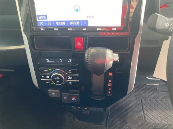 Ref:AUX-19149980 TOYOTA ROOMY 2022 - Image 11