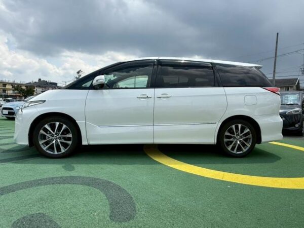 Ref:AUX-19150243 TOYOTA ESTIMA 2016 - Image 2