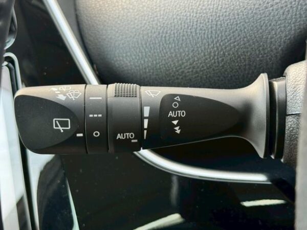 Ref:AUX-19153564 TOYOTA PRIUS 2019 - Image 13