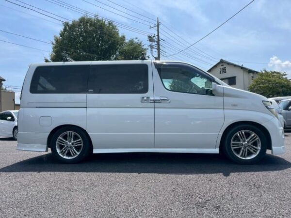 Ref:AUX-19153957 NISSAN ELGRAND 2002 - Image 4