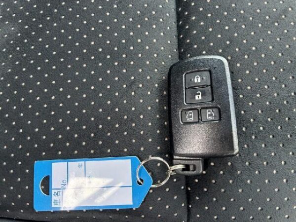 Ref:AUX-19153974 TOYOTA VOXY 2021 - Image 9