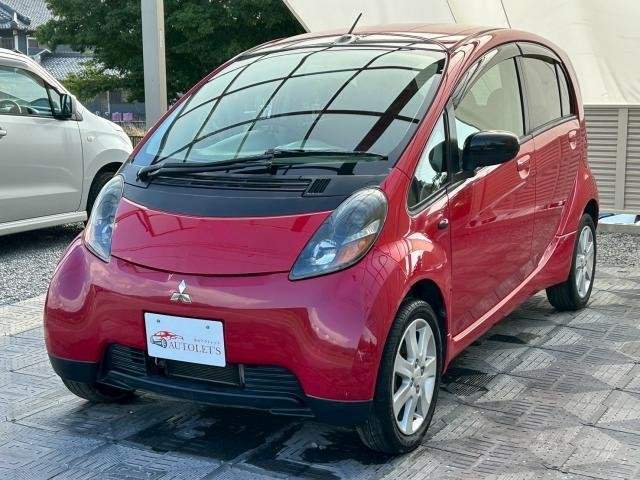 Ref:AUX-19157576 MITSUBISHI I 2006