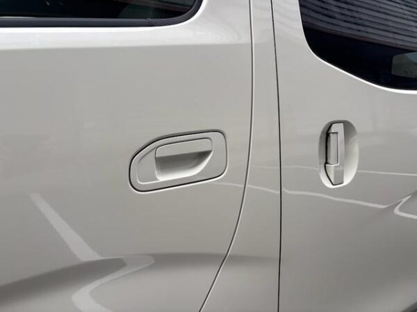 Ref:AUX-19164660 NISSAN NV350 CARAVAN VAN 2018 - Image 4