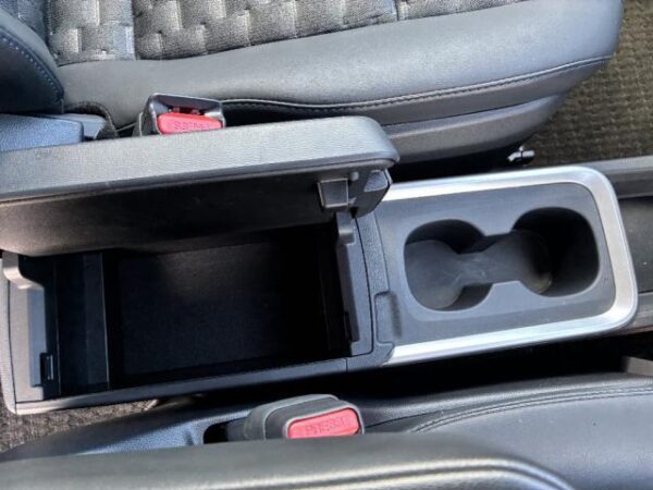 Ref:AUX-19168543 TOYOTA VOXY 2022 - Image 15