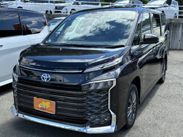 Ref:AUX-19168543 TOYOTA VOXY 2022