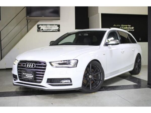Ref:AUX-19168659 AUDI A4 AVANT 2014