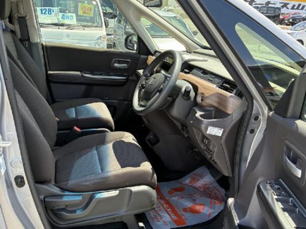 Ref:AUX-19168662 HONDA FREED HYBRID 2022 - Image 5