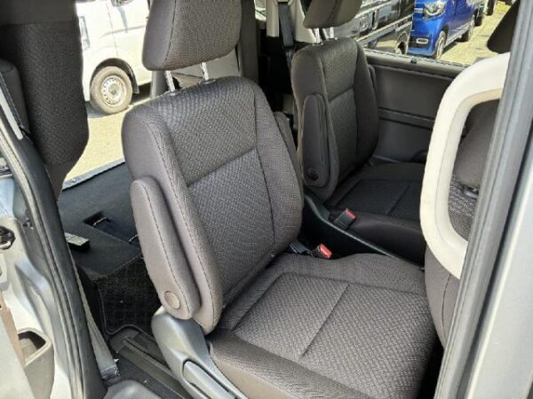 Ref:AUX-19168662 HONDA FREED HYBRID 2022 - Image 6