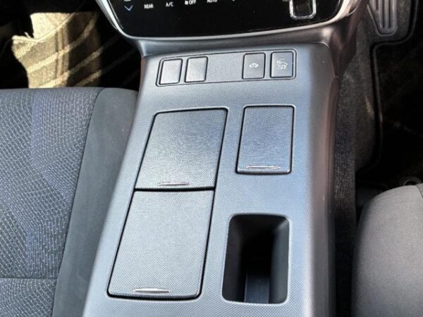 Ref:AUX-19169031 TOYOTA ESTIMA HYBRID 2018 - Image 19