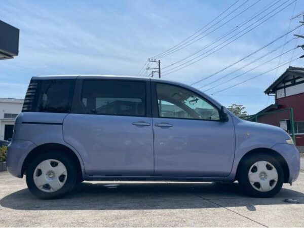 Ref:AUX-19172161 TOYOTA SIENTA 2004 - Image 4
