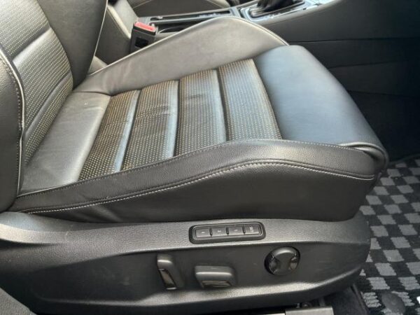 Ref:AUX-19172345 VOLKSWAGEN GOLF R VARIANT 2017 - Image 6