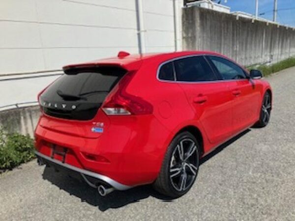 Ref:AUX-19179429 VOLVO V40 2018 - Image 2