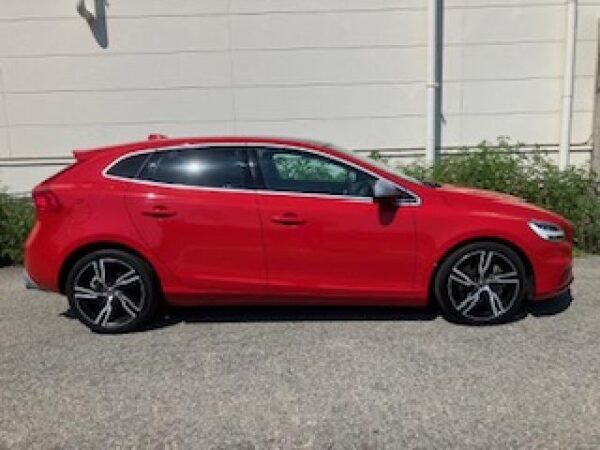 Ref:AUX-19179429 VOLVO V40 2018 - Image 5