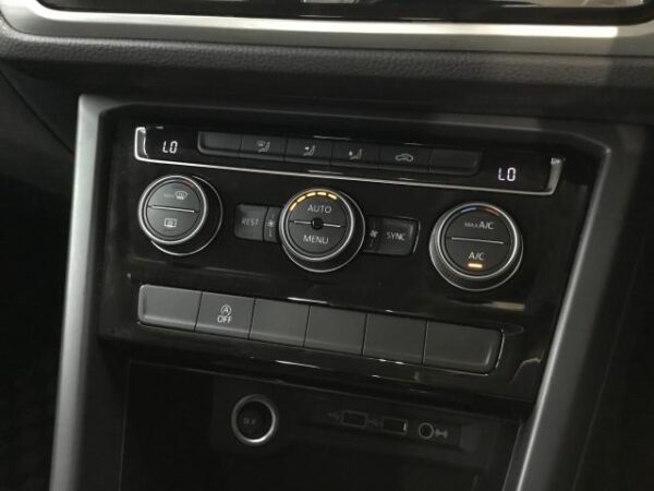 Ref:AUX-19183504 VOLKSWAGEN GOLF TOURAN 2020 - Image 16