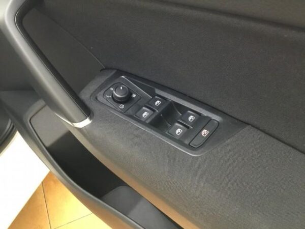 Ref:AUX-19183504 VOLKSWAGEN GOLF TOURAN 2020 - Image 20