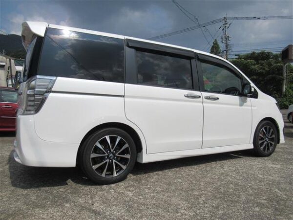 Ref:AUX-19184147 HONDA STEPWAGON SPADA 2013 - Image 3