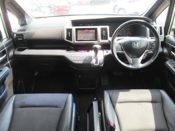 Ref:AUX-19184147 HONDA STEPWAGON SPADA 2013 - Image 4