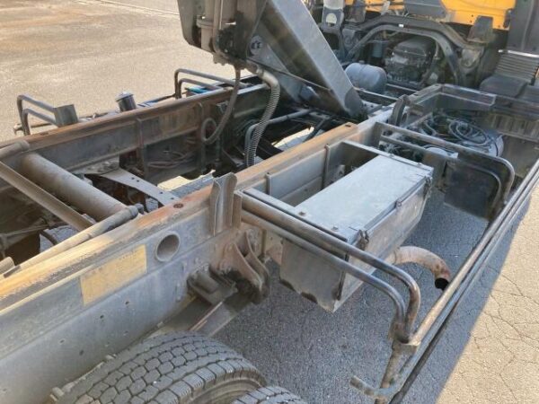 Ref:AUX-19187830 MITSUBISHI FUSO FIGHTER 2004 - Image 13