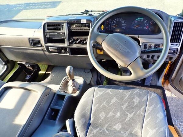 Ref:AUX-19187830 MITSUBISHI FUSO FIGHTER 2004 - Image 3
