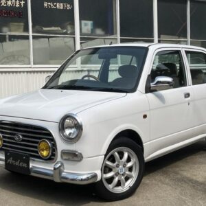 2001 Daihatsu Mira Gino white gasoline used car Japan export