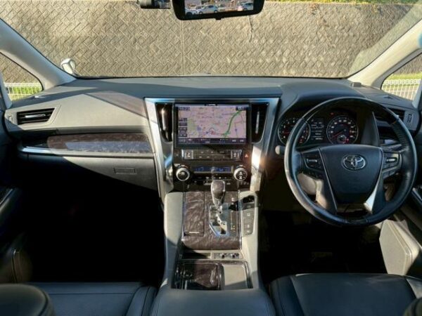 Ref:AUX-19199402 TOYOTA ALPHARD 2018 - Image 2
