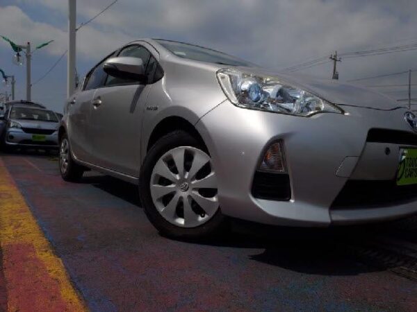 Ref:AUX-19199889 TOYOTA AQUA 2014 - Image 9