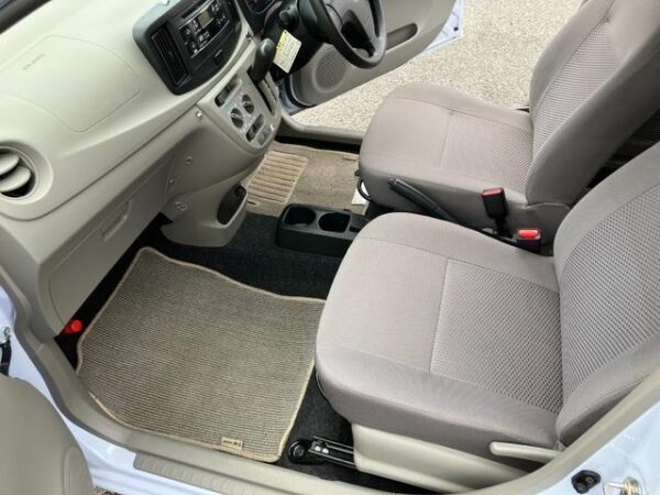 Ref:AUX-19199959 DAIHATSU MIRA E:S 2016 - Image 17