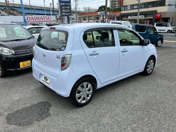 Ref:AUX-19199959 DAIHATSU MIRA E:S 2016 - Image 6