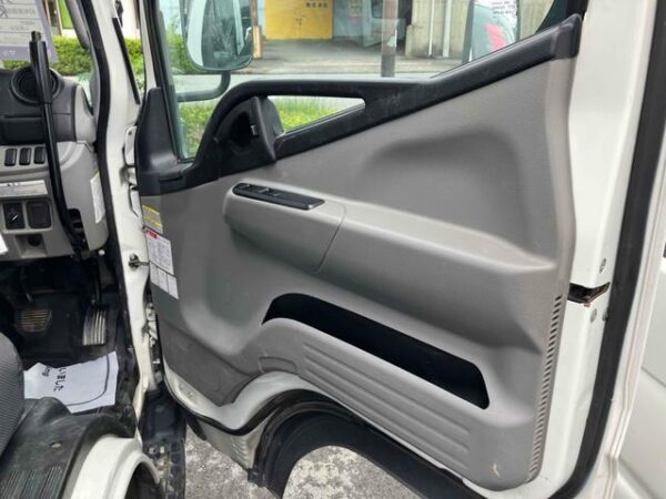 Ref:AUX-19211068 MITSUBISHI FUSO CANTER 2019 - Image 19