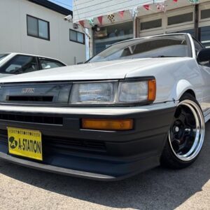 1987 Toyota Corolla Levin white gasoline used car Japan export