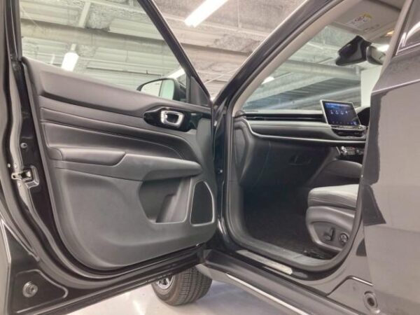 Ref:AUX-19215005 CHRYSLER JEEP JEEP COMMANDER 2023 - Image 13