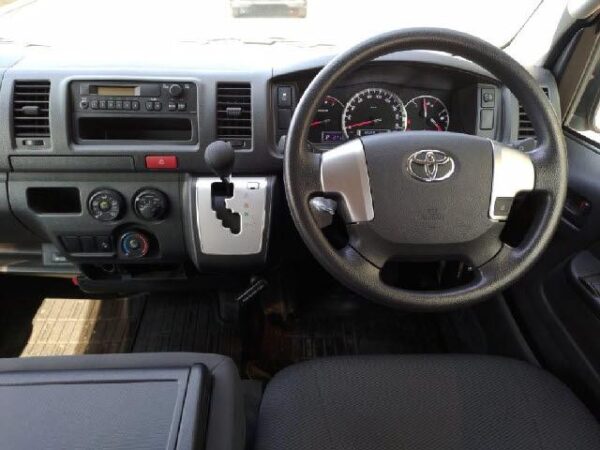 Ref:AUX-19215148 TOYOTA HIACE VAN 2019 - Image 3