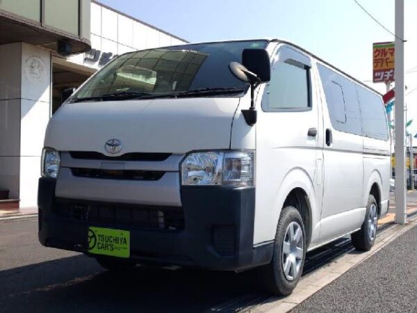 Ref:AUX-19215148 TOYOTA HIACE VAN 2019