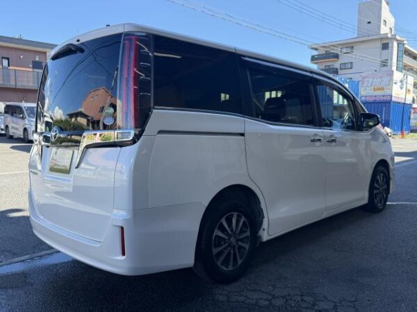 Ref:AUX-19218979 TOYOTA ESQUIRE 2018 - Image 3
